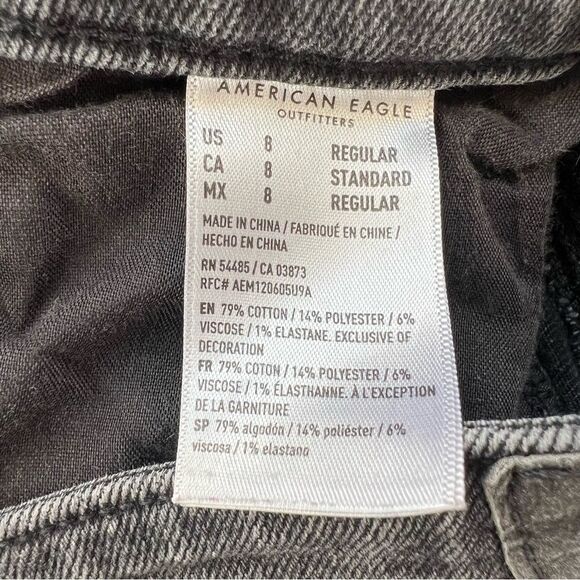 American Eagle Outfitters Mom Jean in Black Wash Charcoal Grey Size 8 - Picture 11 of 11